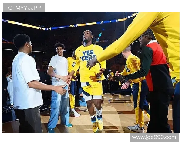 步行者队球员状态神勇,助力球队取得连胜 步行者队球员状态神勇,助力球队取得连胜