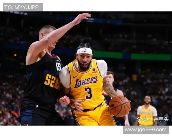 掘金成功逆转湖人，创下赛季首次胜利，球队信心大增